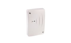 Model ZR-RELAY-RC. - Wireless Wall Relay with Voltage Dry Contact