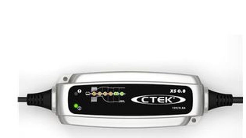CTEK - Model XS 0.8 - 12V 0.8A 4 Stage Smart Charger