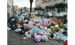 EU gives Italy one month to solve waste crisis