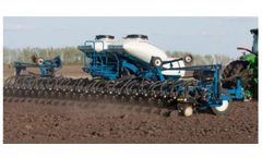 KINZE - Model 3700  - Row Crop Planters