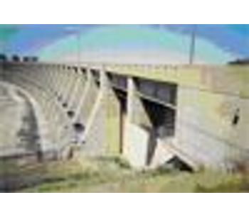 ACT - Spillway and Gate Handling at Hydropower Dams