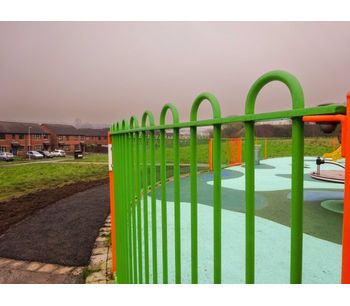 IAE Playspec - Bowtop and Flat Top Fencing