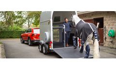 Ifor-Williams - Model HBE Range - Horsebox Trailers