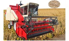 Soybean Combine Harvesting Machines