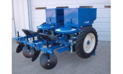 US-Small- Farm - Assisted Feed Planter