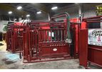 Stampede Steel - Hydraulic Cattle Squeeze