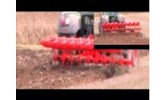 Hydropneumatic reversible plow bribery Video