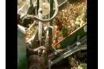Machine harvesting tomatoes CRF RPL 2009 MNT BELTS-Video