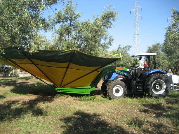 Sicma - Model RC - Harvester for olives, nuts, cherries, plums with trunk shaker (equipped with or without umbrella)