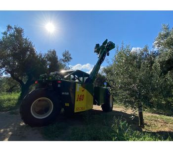 Harvester for olives, nuts (e.g. walnuts, almonds, pistachio etc.), cherries, plums with trunk shaker (equipped with or without umbrella)-2