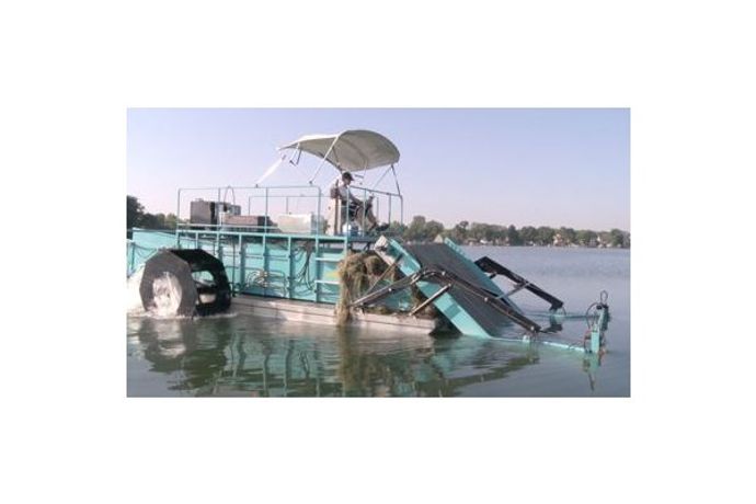 Diesel Powered Aquatic Weed Harvester-2