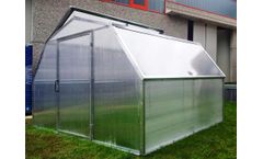 Model Flora - Mini-Greenhouses Suitable for the Mediterranean Climate