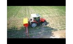 Fertilizer Spreader D790 5/12 Video