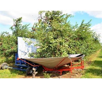 GACEK - Model JAGODA JPS - Fruit Harvester Machine with Umbrella