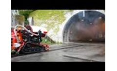 Railway system for EmiControls TAF35 fire-fighting robot - Video