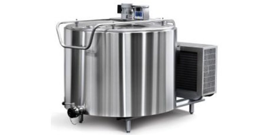 TULSAN - 650 Liters Vertical Milk Cooling Tank