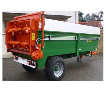 ROCHE - Model REV Range - Manure and Compost Spreaders for Narrowly Spaced Planting Distances