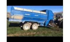 McIntosh Beater Wagon Feeding Fodder Beet - Video