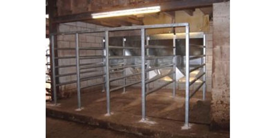 Out-of-Parlour Feeding System
