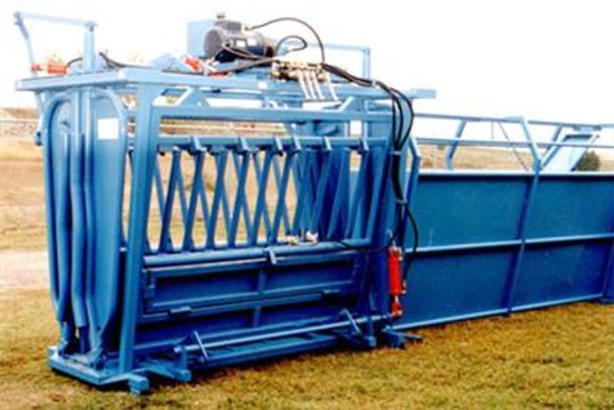 Hydraulic Squeeze Chutes with Scales-1