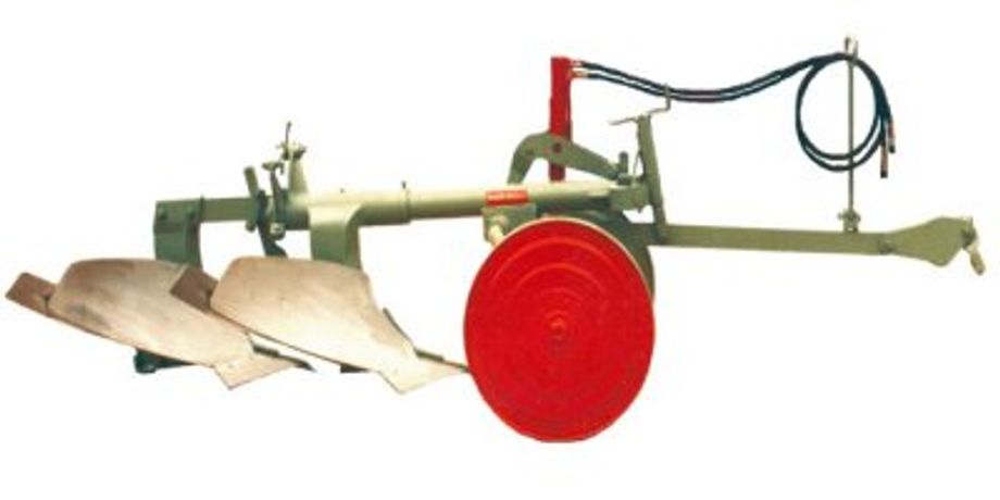 Marinelli - Model AUM Series - Trailed Plough