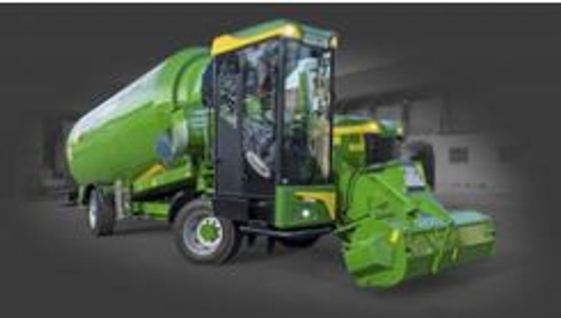 ENTRY - Model 3500/4000/4500L - Self Moving Mixing Trucks