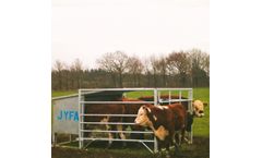 JYFA - Model 7000 - Calf Box for Concentrated Feed