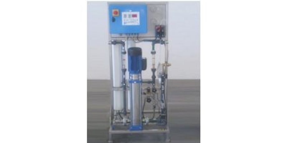 Model FA-Osmo-Easy - Low Capacity Reverse Osmosis Plant