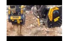 MB Crusher Buckets BF60.1 and MB-C50 in Demonstration in London (UK) Video