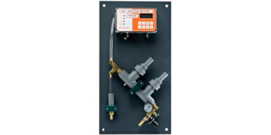 IC Controls - Model 876-25 - Total Free Chlorine & pH Analyzer With Sample Panel