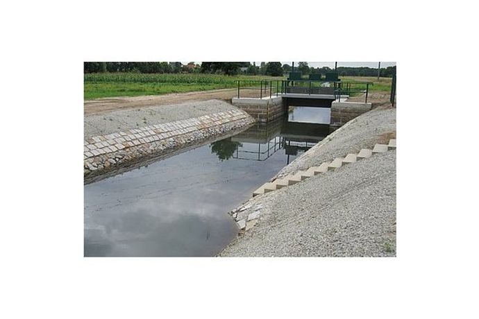 Flowing Waters - Irrigation & Drainage Systems solutions for  Flow Measurement to Ensure Minimum Discharge - Water and Wastewater - Irrigation-1