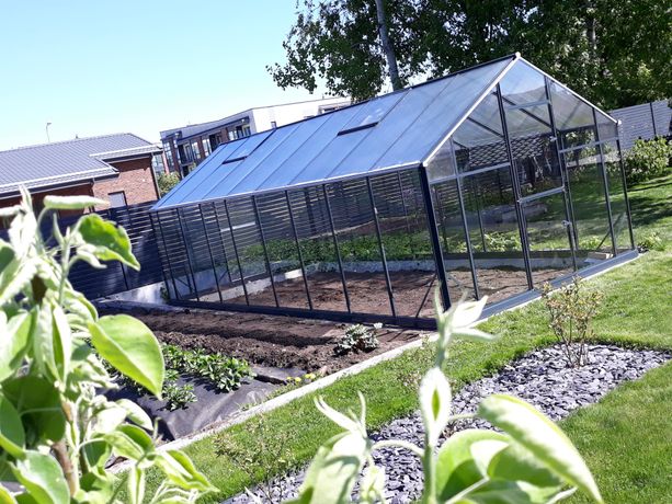 Hybrid Greenhouses-2