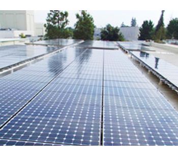 Commercial Solar Panel Cleaning Services-1
