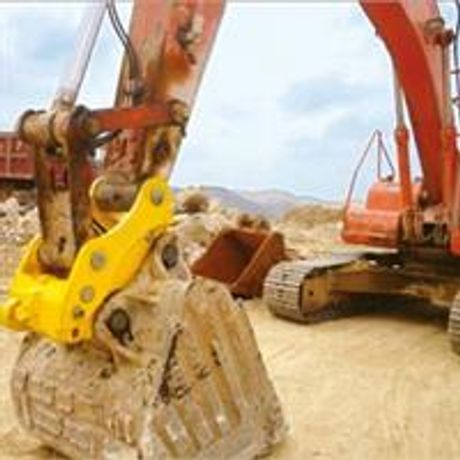 Hydraulic tilting quick hitch for excavator-2