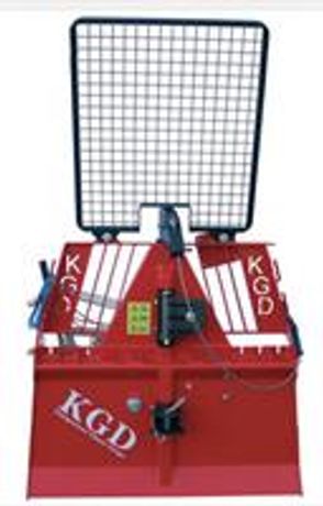 Königswieser - Model KGD 350-EH/SA - Electro-Hydraulic Manual Log Winch