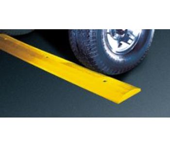 Checkers - Model 4 Ft - Recycled Plastic Speed Bump
