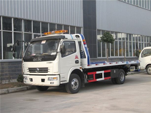 Dongfeng - Model 4 - Tons Flatbed Wrecker Trucks