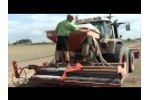 Dairon pneumatic turf seeder SMA 305 Video