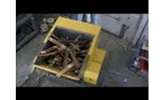 UNTHA LR Waste Wood Shredder Video