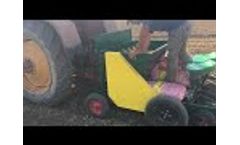 7 row chain garlic planter Garmach AGP-7R (tractor mounted) - Video