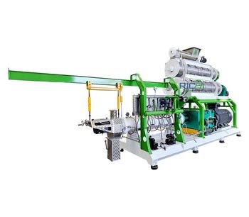 Introduction of drifting fish feed making equipment