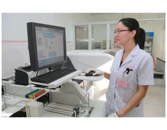 Lin Peng analysing blood samples