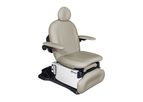 UMF - Model 4011-650-100 - Leg-Centric Procedure Chairs