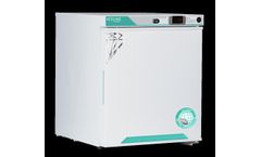 White Diamond - Model PR011WWW/0 - 1 CU. FT. Freestanding Solid Door Countertop Refrigerator