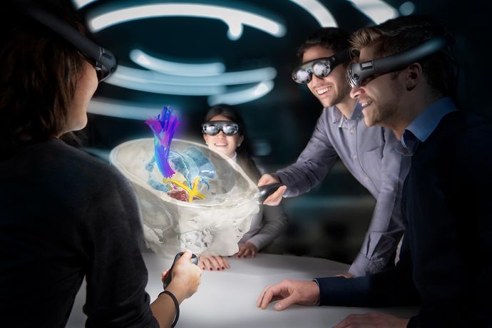 Brainlab - Mixed Reality Viewing System