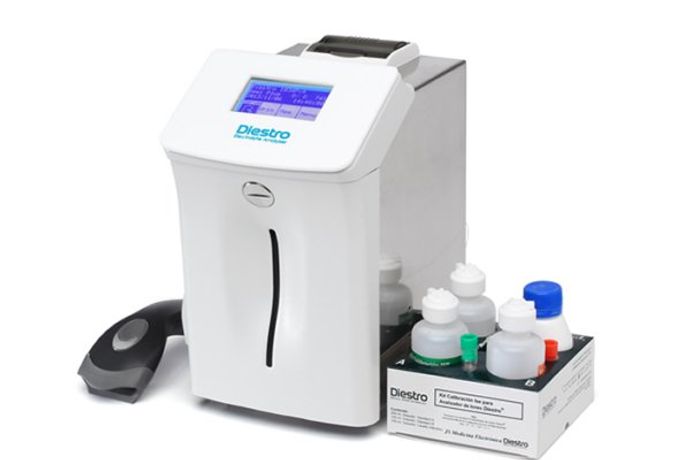 Diestro - Model V4 Semiautomatic Plus, - Electrolyte Analyzers