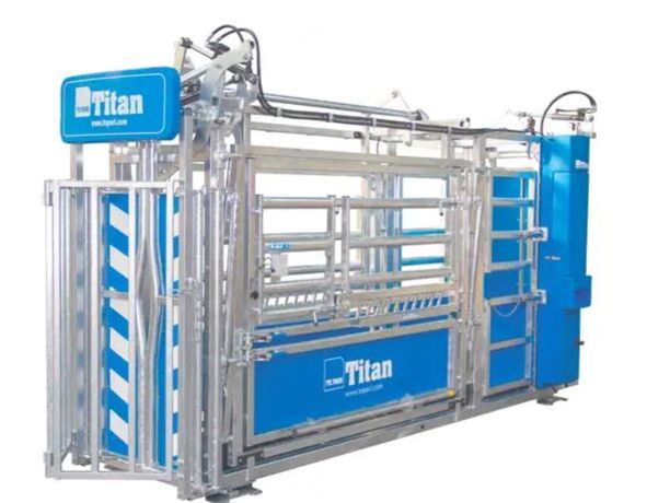 Titan - Hydraulic Cattle Crush