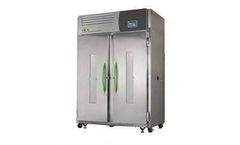 CARON - Model 7300-50 - General Fluorescent Plant Growth Chamber