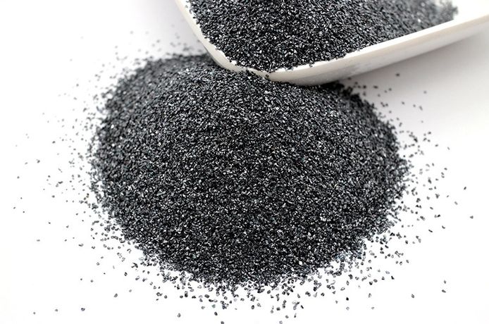 Green and black Silicon Carbide powder and granules-2