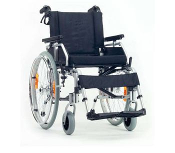 Sumed Moly - Model MOLYLWPS - Aluminium Lightweight Wheelchair